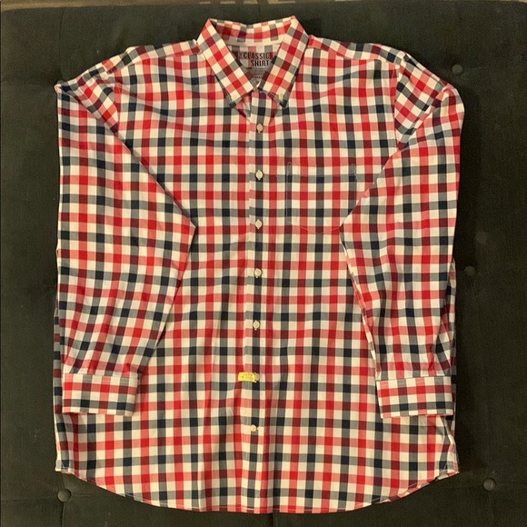 Gently used Old Navy button up long sleeve collared shirt - Men’s size XXL - Picture 1 of 6